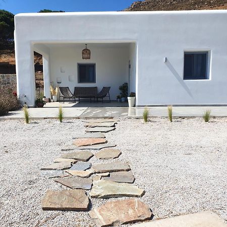 Cycladic Home On The Hill With Beautiful Views!! Agkidia Exterior photo